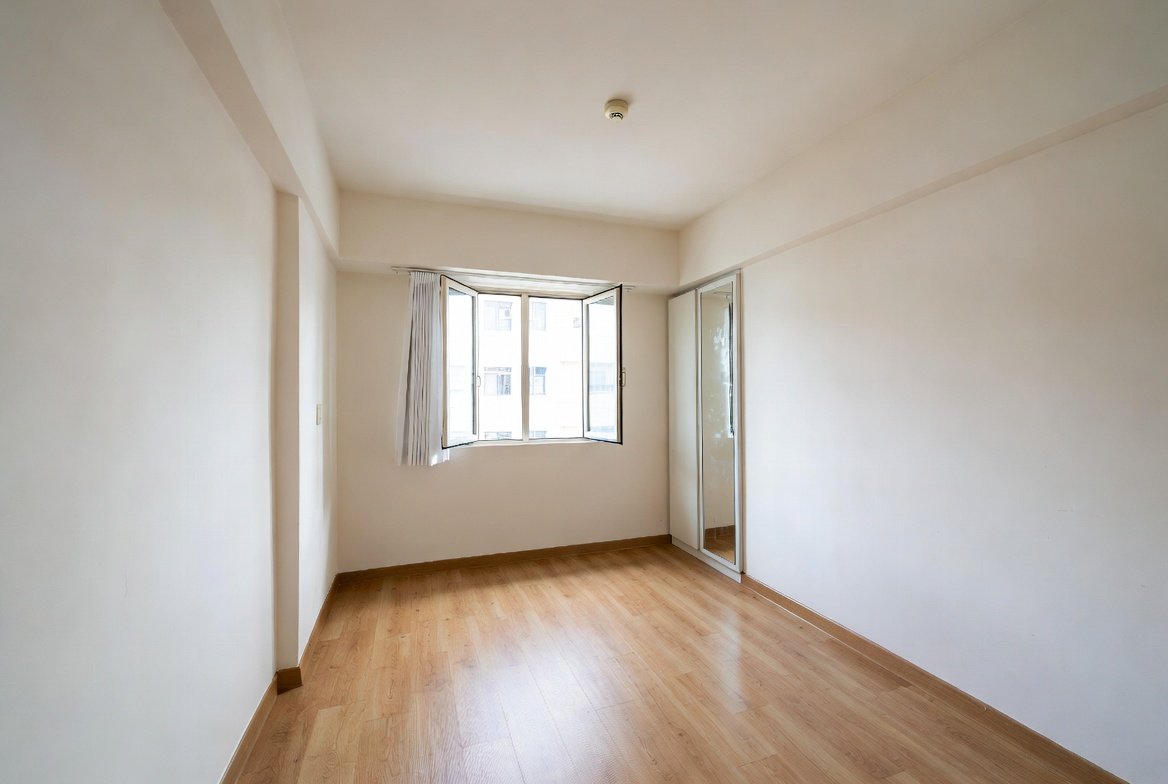 Move in or move out cleaning